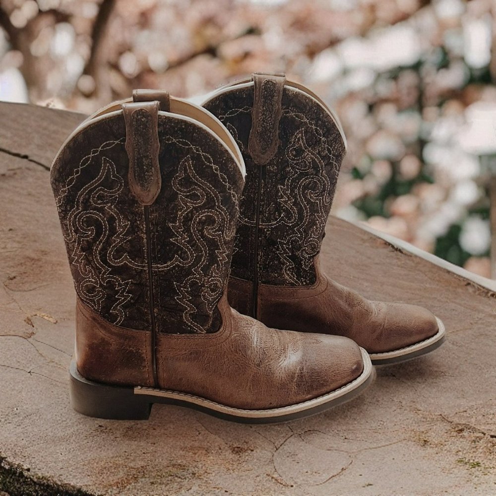 $30 OBO - Leather Kids Cowgirl Boots - Pristine Condition Size 3 - Ships Free!